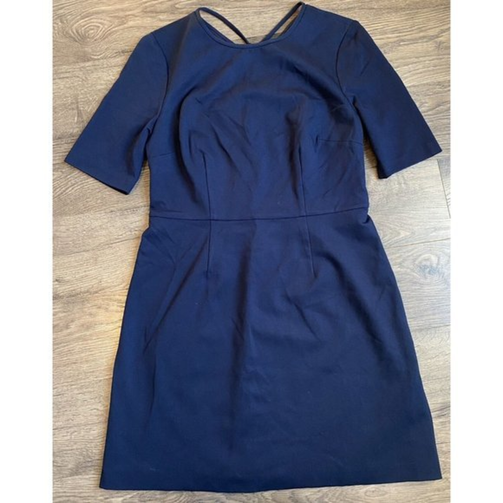 EUC Womens Trina Turk blue short sleeve A-Line dress stretchy (Hemmed) size 12